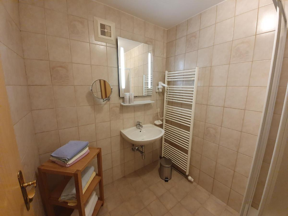 Appartement zur Post Ferlach Buitenkant foto