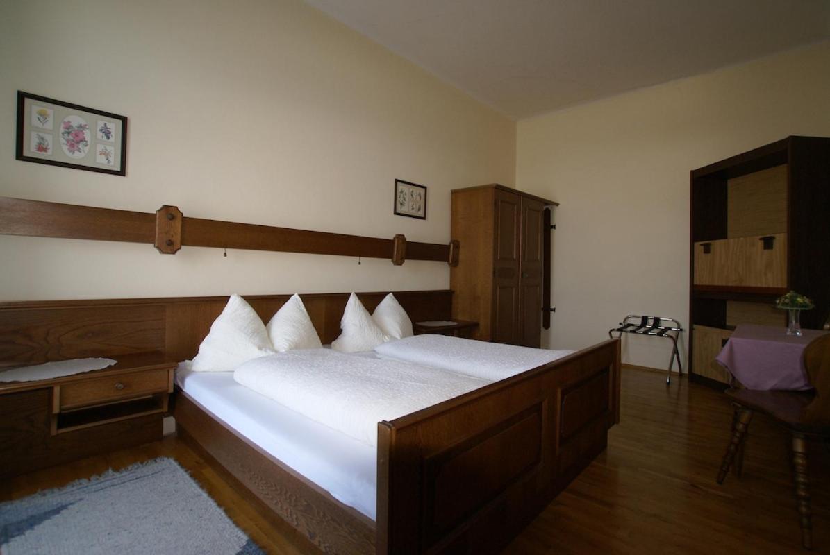 Appartement zur Post Ferlach Buitenkant foto