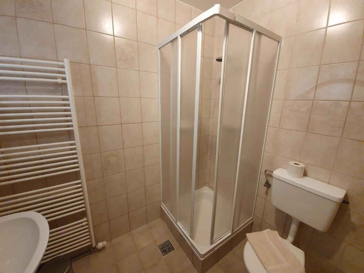 Appartement zur Post Ferlach Buitenkant foto