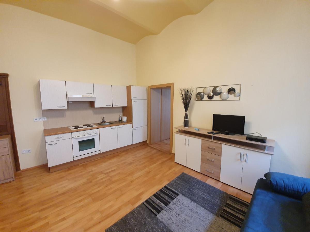 Appartement zur Post Ferlach Buitenkant foto