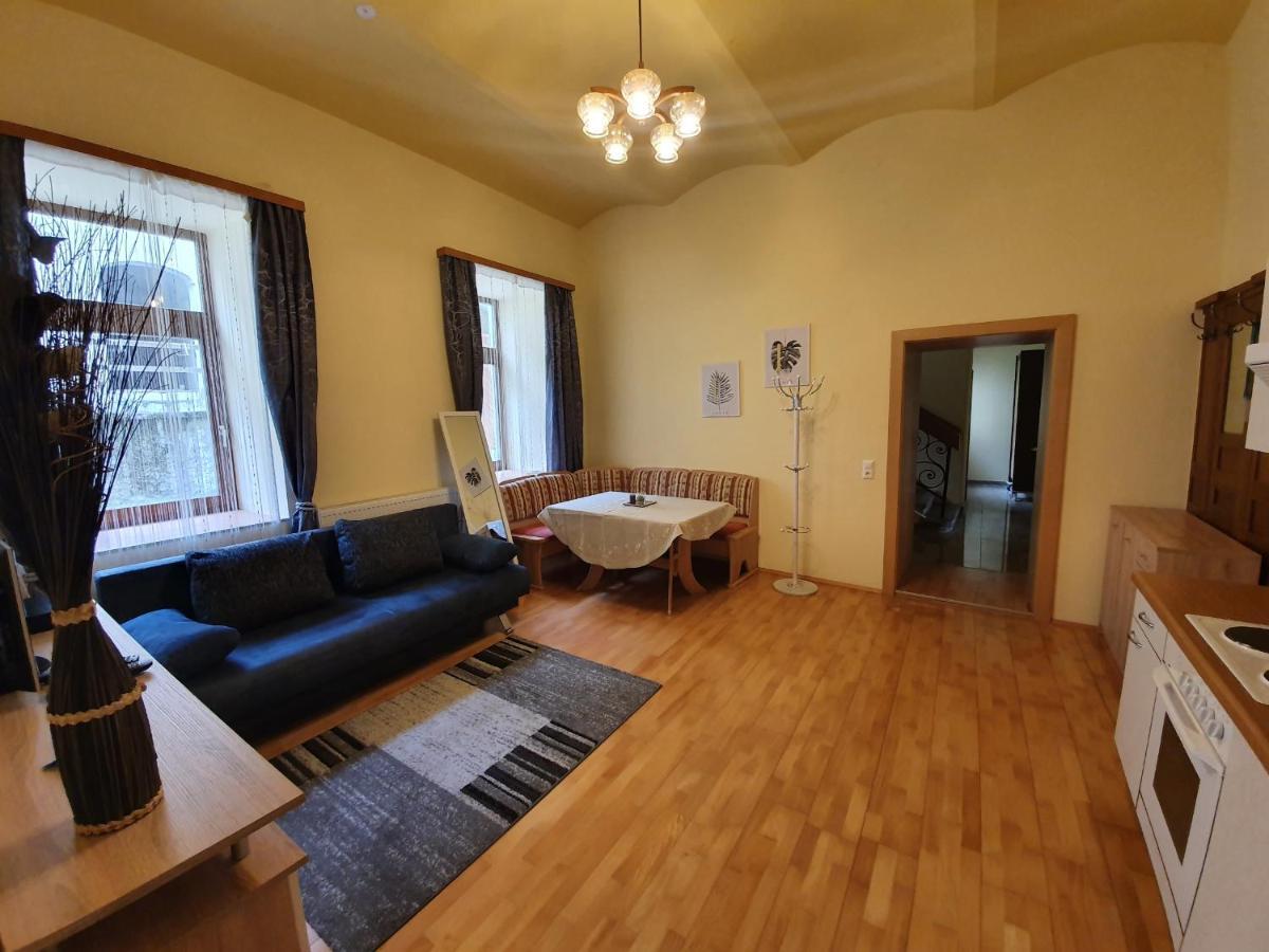 Appartement zur Post Ferlach Buitenkant foto